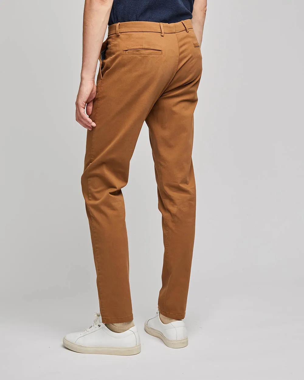 Chino Axel camel