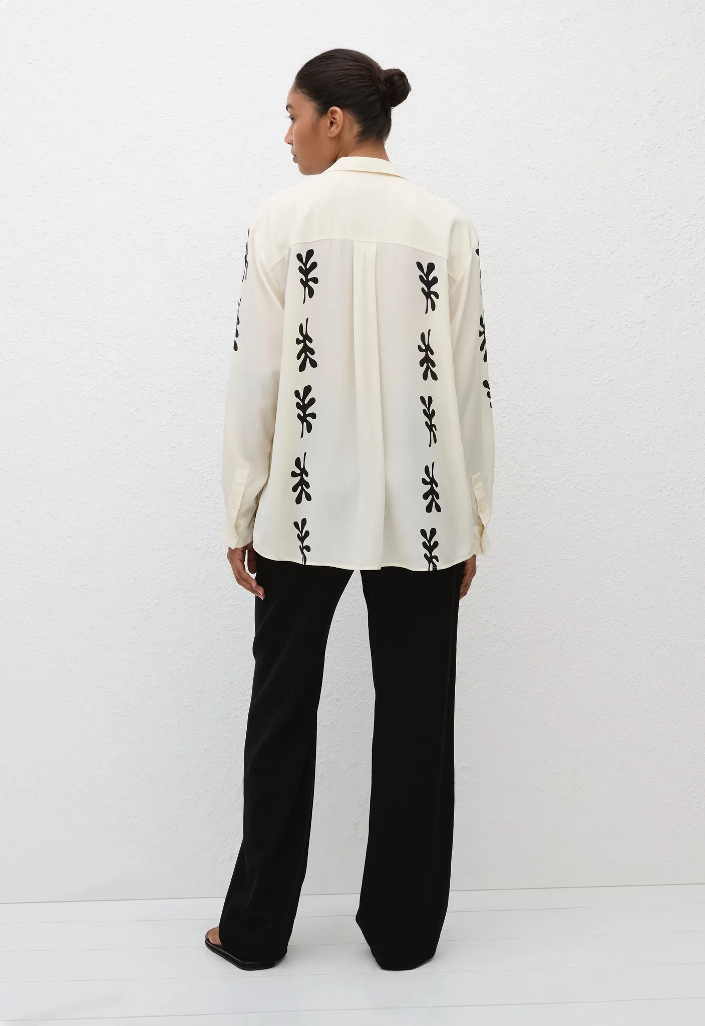 Long Sleeve Silk Shirt - Fig Leaf (Ivory)